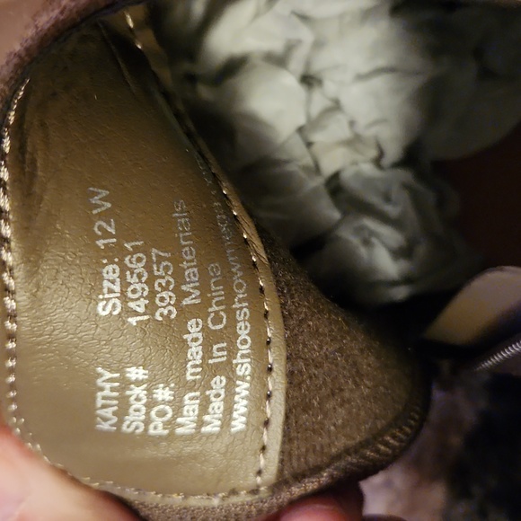 NWOT ankle boots - Picture 5 of 6